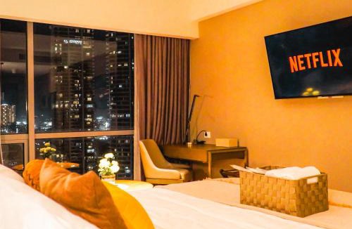 Makati Apartment | Hotel Novotel Suites at Acqua