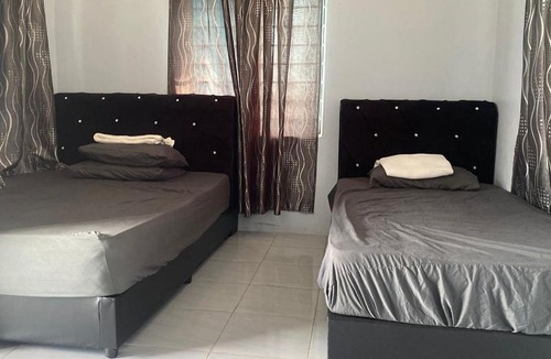 Kampung Padang Tok Chik Hotel | Hotel O D Longan Cottage