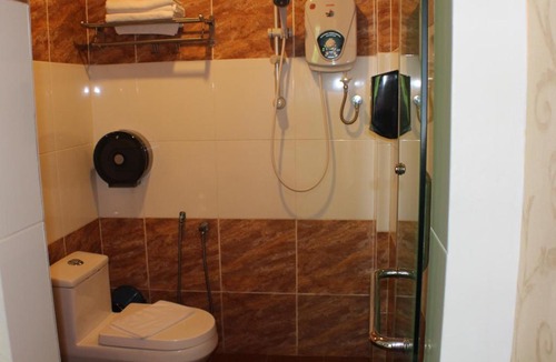 Bukit Gong Hotel | Hotel Rosmerah
