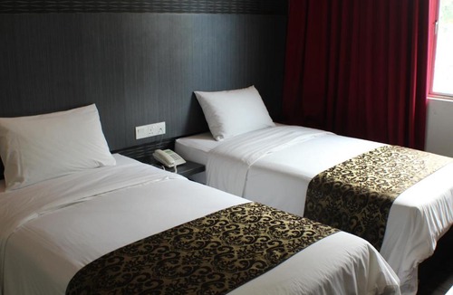 Bukit Gong Hotel | Hotel Rosmerah