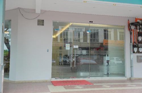 Gelang Patah Hotel | Hotel Shlyo