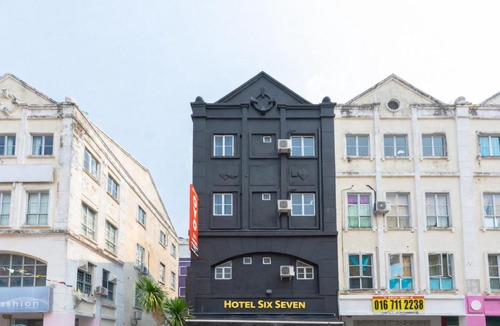 Malacca City Hotel | Hotel Six Seven Near Taming Sari Formerly Zzz Hotel