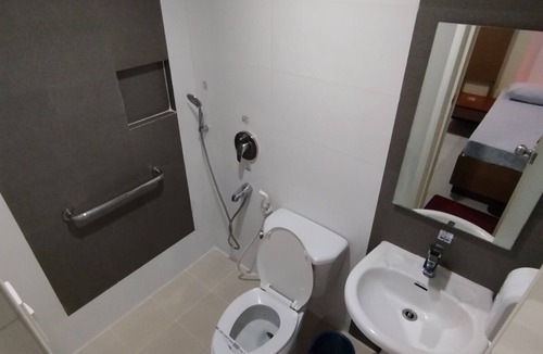 South Triangle Hotel | Hotel Sogo Timog Ave.