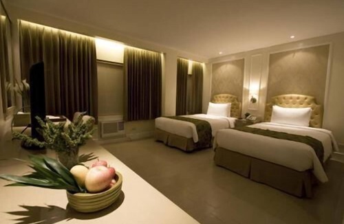 Legazpi Hotel | Hotel St Ellis