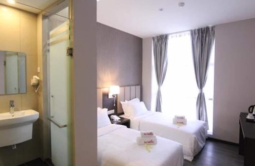 Bandar Tun Razak Hotel | Hotel Trillium