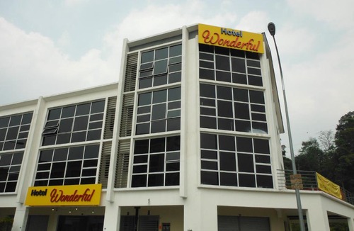 Taman Equine Hotel | Hotel Wonderful Equine Park