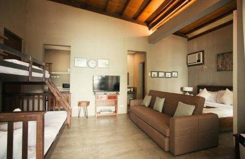 Danao City House | House ∙ 2 bedrooms ∙ 10 guests
