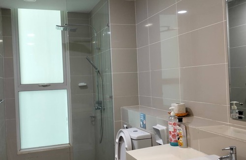Downtown Kota Kinabalu Apartment | HS Safe & Calm at Sutera Avenue Near Gleaneagle (5 Beds)