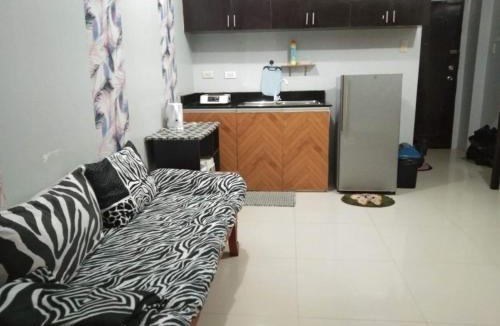 Moonwalk Apartment | Hungary109 Service Apartments Near Airport at Kassel Residences