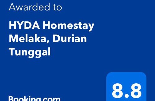 Durian Tunggal House | HYDA Homestay Melaka, Durian Tunggal