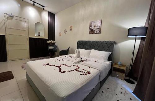 Bukit Jelutong Apartment | IA Guest House, Suria Jelutong Serviced Apartment