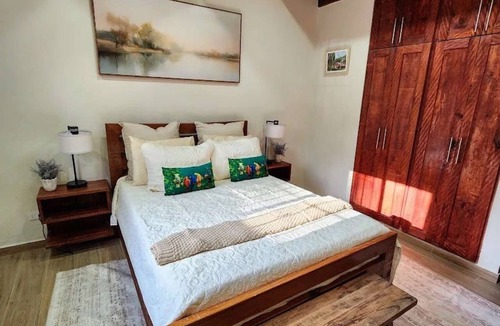 La Vega Province House | Ibis Family Suite — Sleeps 4, wheelchair accessible