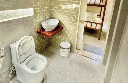 Lemery Hotel | Ilawoods Resort and Sanctuary by Cocotel
