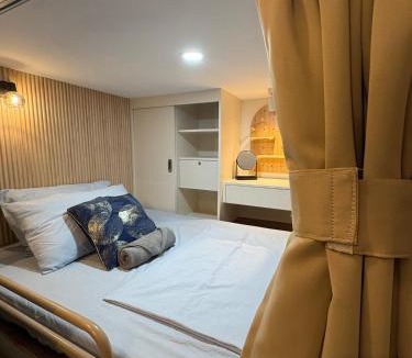 Iloilo City Proper Apartment | Iloilo Condo for Group Stay