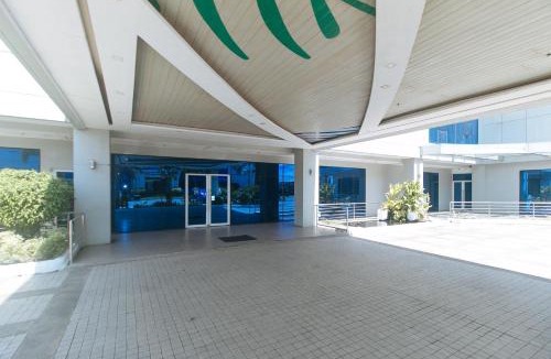 Pavia Hotel | Iloilo Gateway Hotel and Suites by RedDoorz
