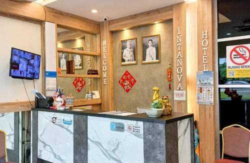 Durian Sebatang Hotel | Intanova Hotel