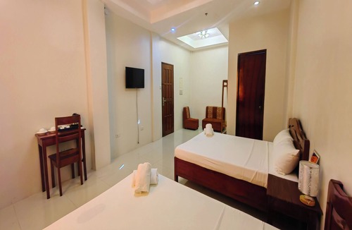 San Pedro Hotel | Isabelle Hotel