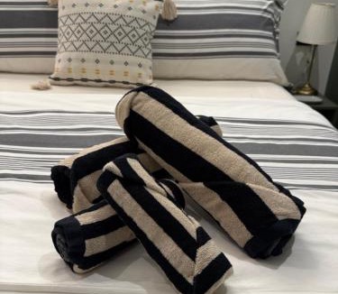 Gelang Patah Apartment | Iskandar Puteri Ensuite Room - Female Only