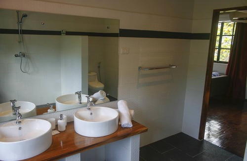 Calape Resort | Isla Hayahay Beach Resort and Restaurant