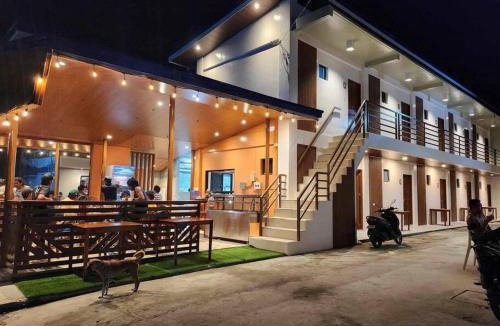 General Luna House | Island Villa - Balai Malinawon