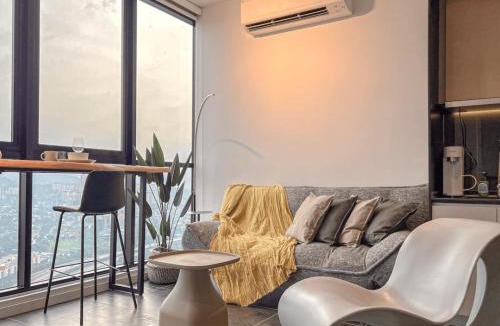 Kuala Lumpur City Centre Apartment | Isola Residence KLCC