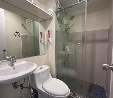 Lahug Apartment | IT PARK, Cebu City, Twin Beds Avida Riala - unlimited data fast internet up to 100mbps