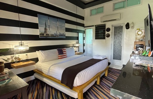 Tanauan City Hotel | Italy Condotel Darasa