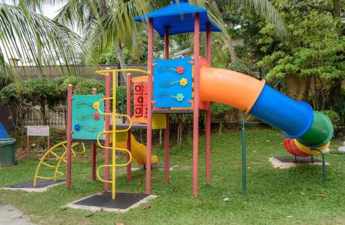 Tanjung Bungah Apartment | J Beach Suites At Rainbow Paradise