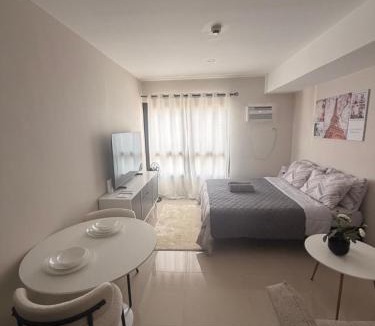 Mandaue Apartment | J Tower Residences Exclusive Cebu Center Condotel