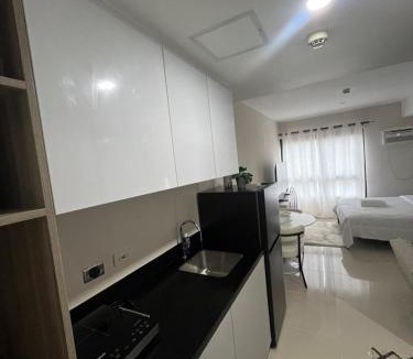 Mandaue Apartment | J Tower Residences Exclusive Cebu Center Condotel