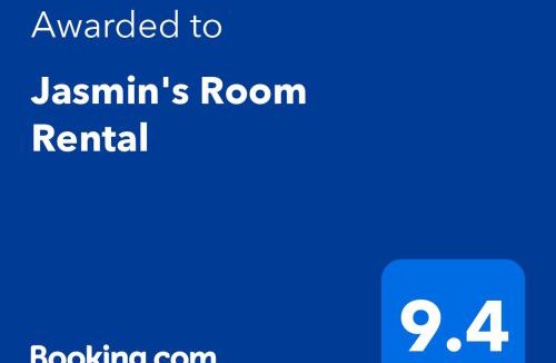 Moalboal House | Jasmin's Room Rental