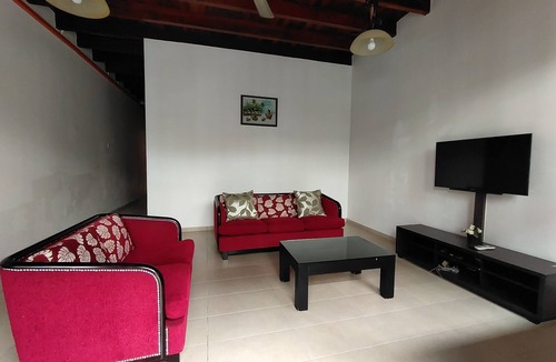 Kampung Jawa House | Jawa Townstay: Private Parking/Near Jonker/Free WIFI