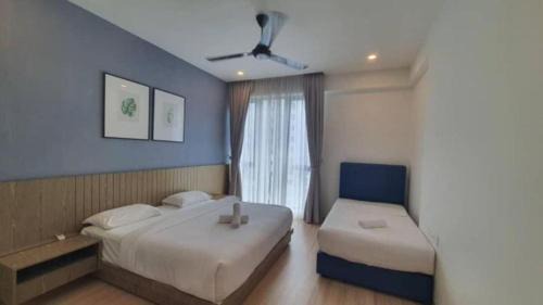 Tanjung Bungah Apartment | JazzB 2BR2B Suites Strait Quay Near Stonyhurst School by Homey Planet