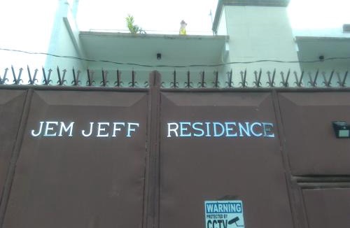 Pavia House | Jem Jeff Residence Inn