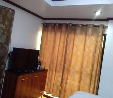 Pavia House | Jem Jeff Residence Inn