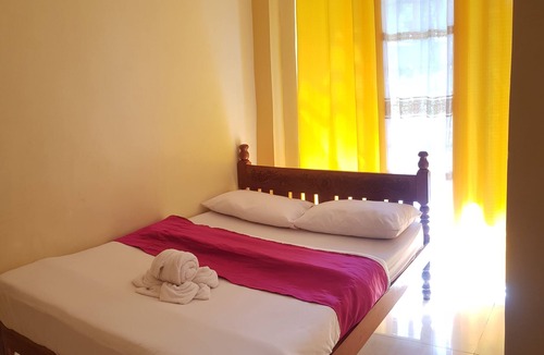 Coron Town Proper Hotel | Jim's Castle Inn