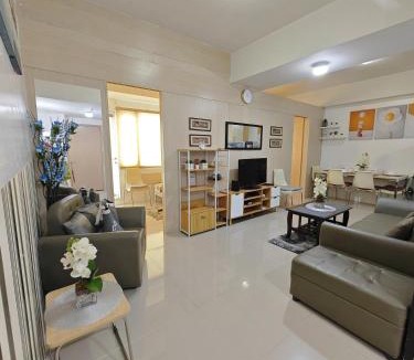Santo Cristo House | Jocelyn Staycation @Grass Residences North EDSA