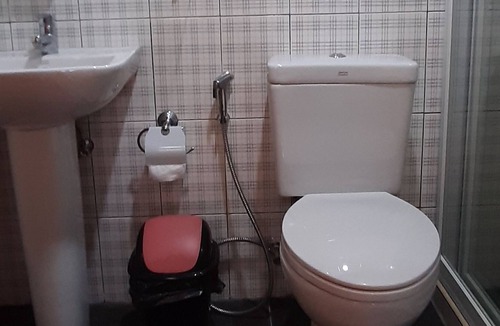 Candijay Hotel | Jones Place Hotel