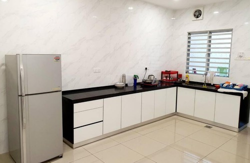 Kampung Bukit Minyak House | JOVIAL COZY&STYLISH 2STORYHOUSE 4ROOM@BMJURU
