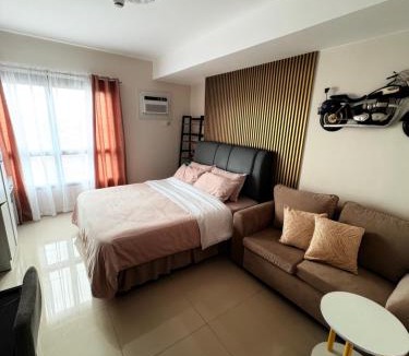 Bakilid Hotel | Jtower Residences Rad Staycation in SM Jmall