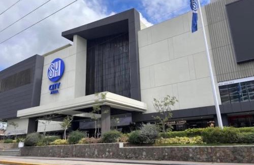Bakilid Hotel | Jtower Residences Rad Staycation in SM Jmall