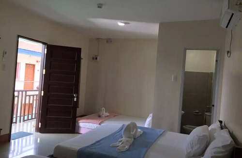 Tawala Bed & Breakfast | Junlyn APartelle Barkada Roomnn