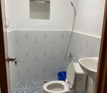 Burgos Apartment | Kahayag Homestay