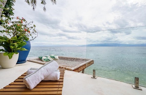 Basdiot Villa | Kala Zoe Beachfront living