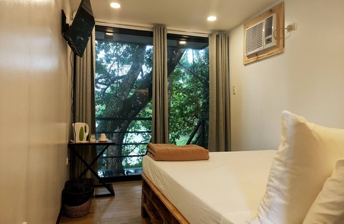 Cavinti Hotel | Kaliraya Surf Kamp by Eco Hotels