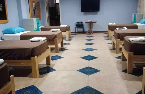 Roxas City Hotel | Kapis Mansions Hotel