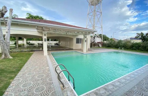 Dauis House | Kate Residence House