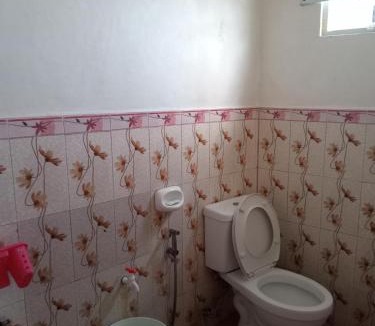 Burgos House | Kelsey's Homestay