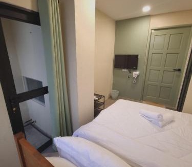 Miri Apartment | Kenyalang Saberkas Apartment Homestay