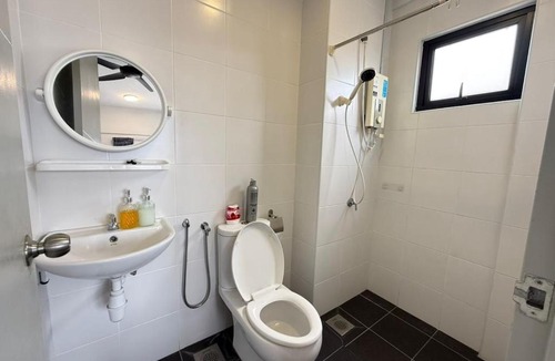 Bandar Menjalara Apartment | Kepong 3 room 2-11 pax near 翠花楼 15 min to KLCC